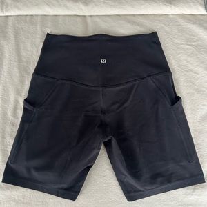 Lulu Align Shorts w Pockets Black